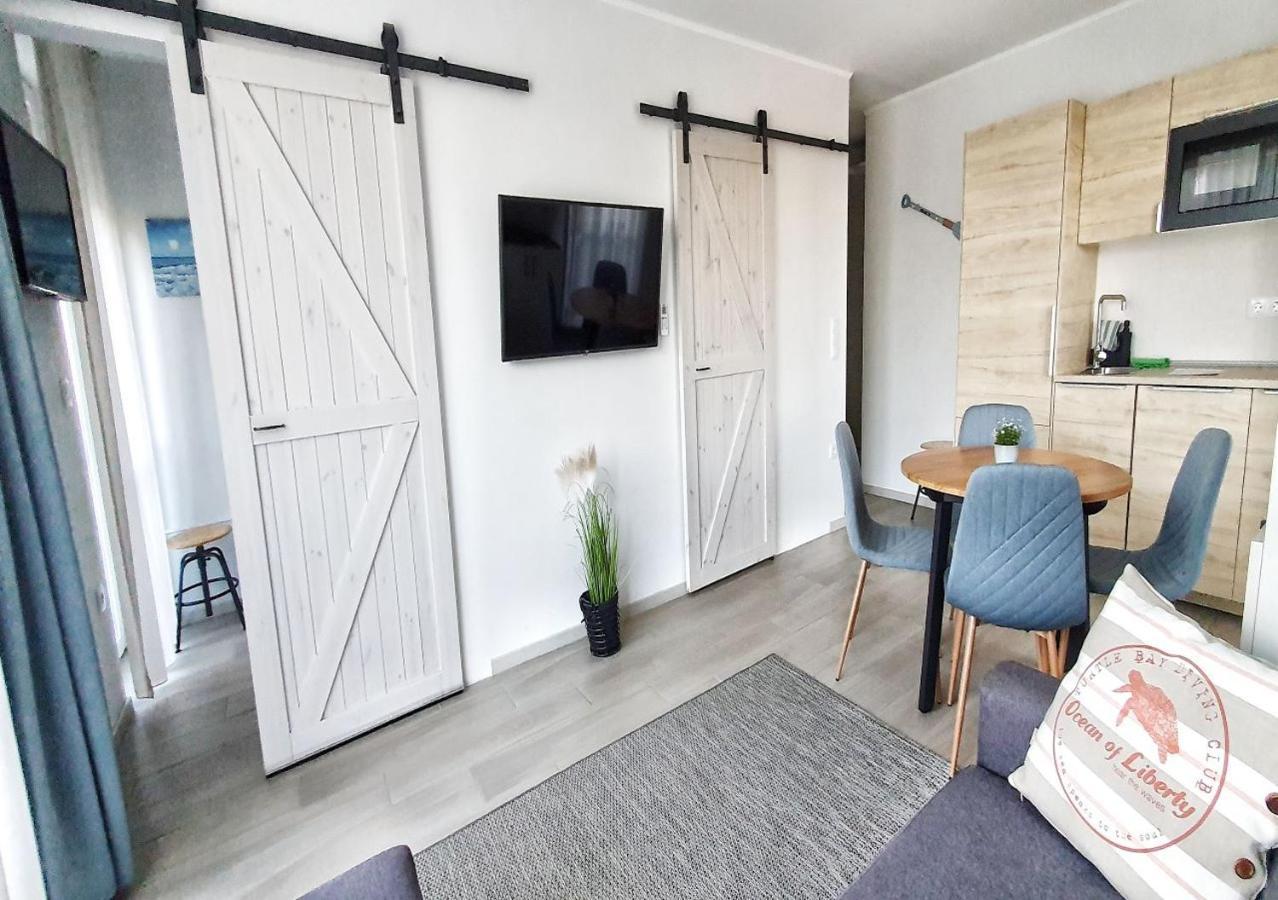Marina Apartment By Dora Keszthely Εξωτερικό φωτογραφία