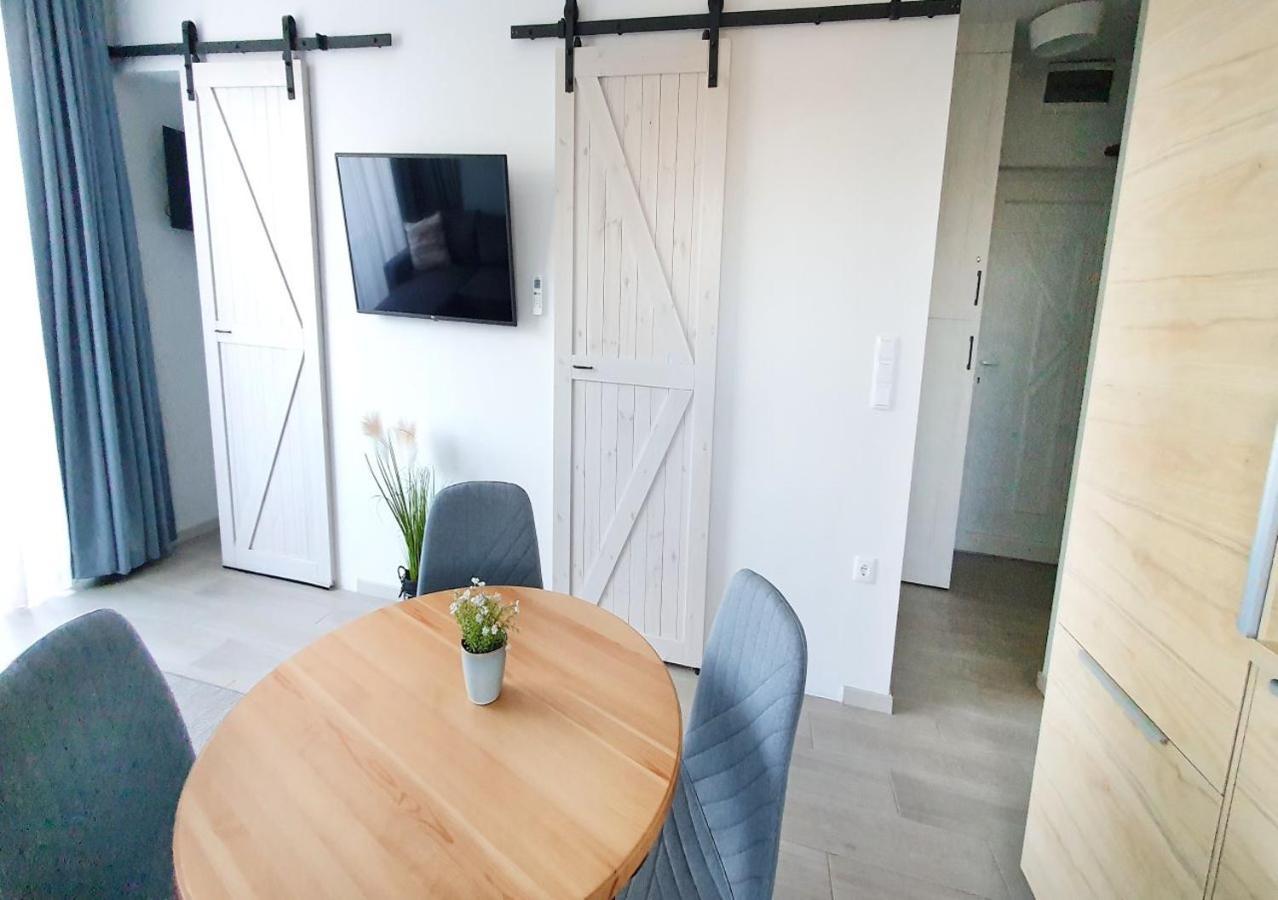 Marina Apartment By Dora Keszthely Εξωτερικό φωτογραφία