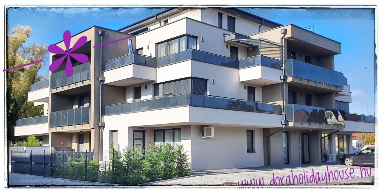 Marina Apartment By Dora Keszthely Εξωτερικό φωτογραφία