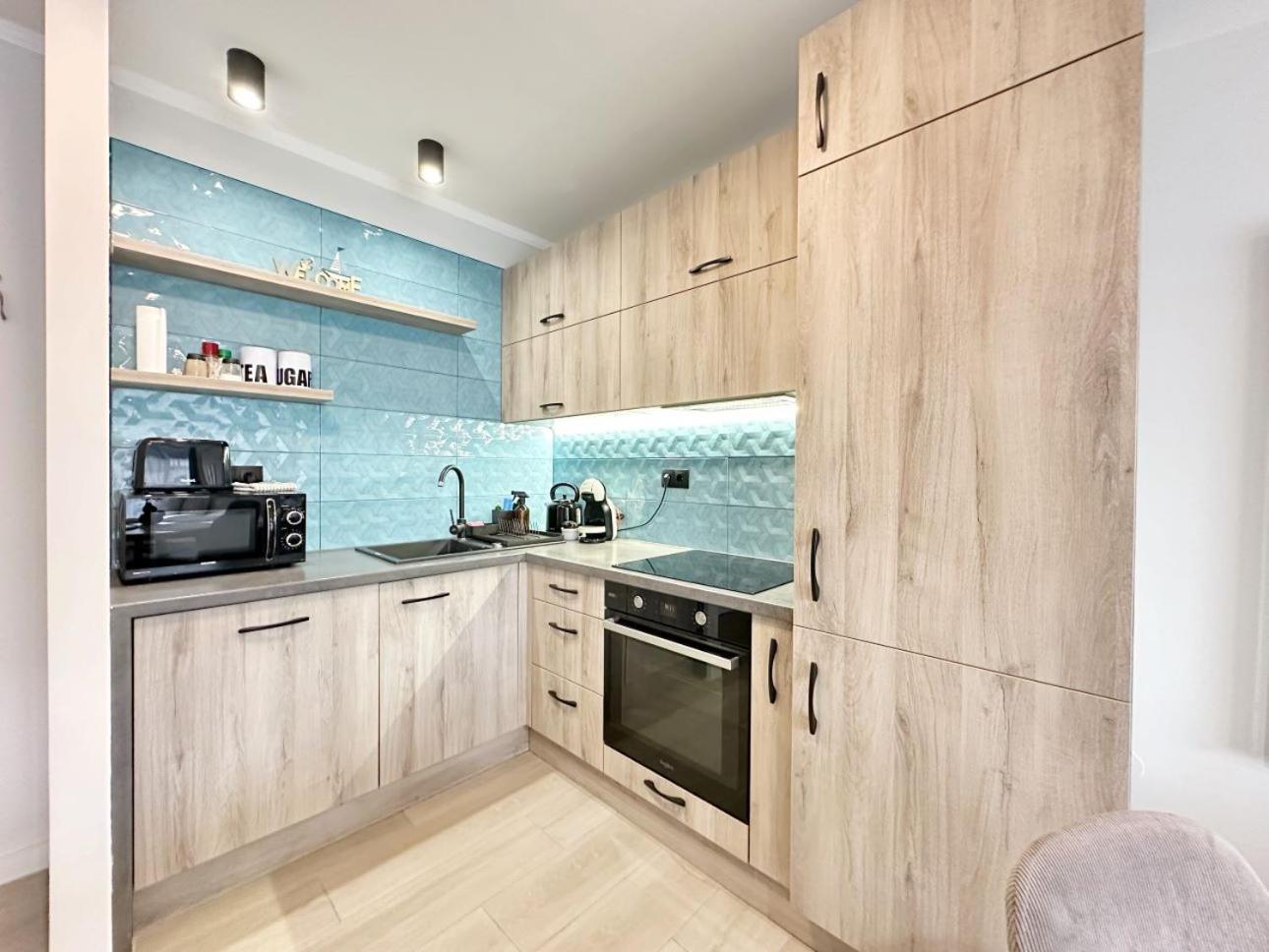 Marina Apartment By Dora Keszthely Εξωτερικό φωτογραφία